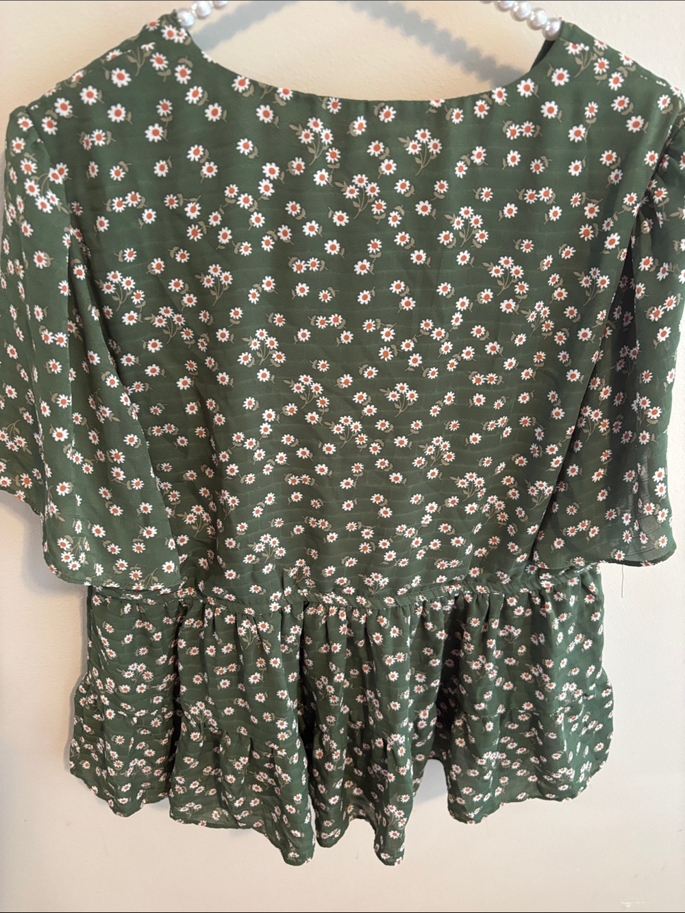 Jodifl size medium Green Floral Peplum Wrap Top - Picture 6 of 6